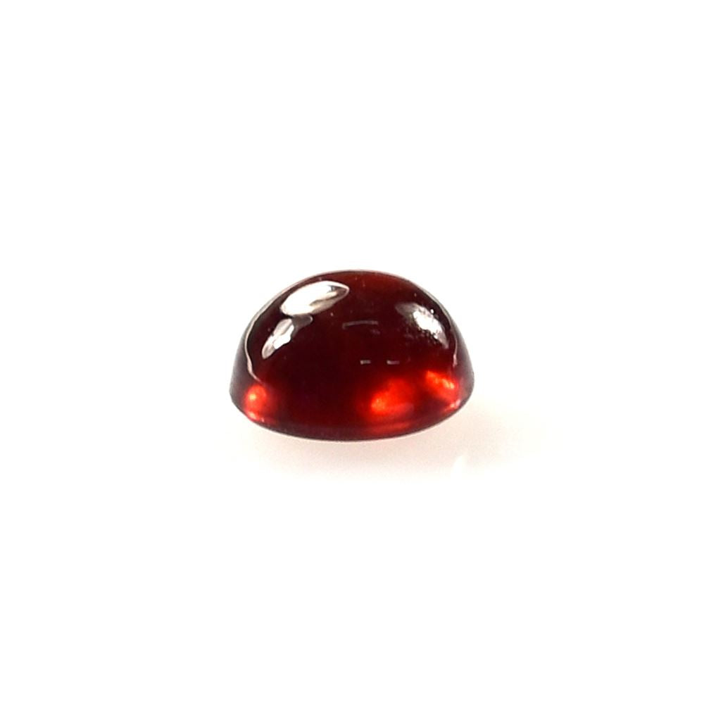 GARNET PLAIN ROUND CAB (MEDIUM RED)(VSI) 4.00X4.00 MM 0.40 Cts.