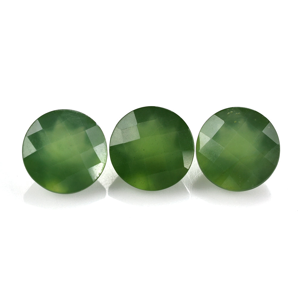 GREEN SERPENTINE CHECKER CUT ROUND 10MM 3.37 cts.