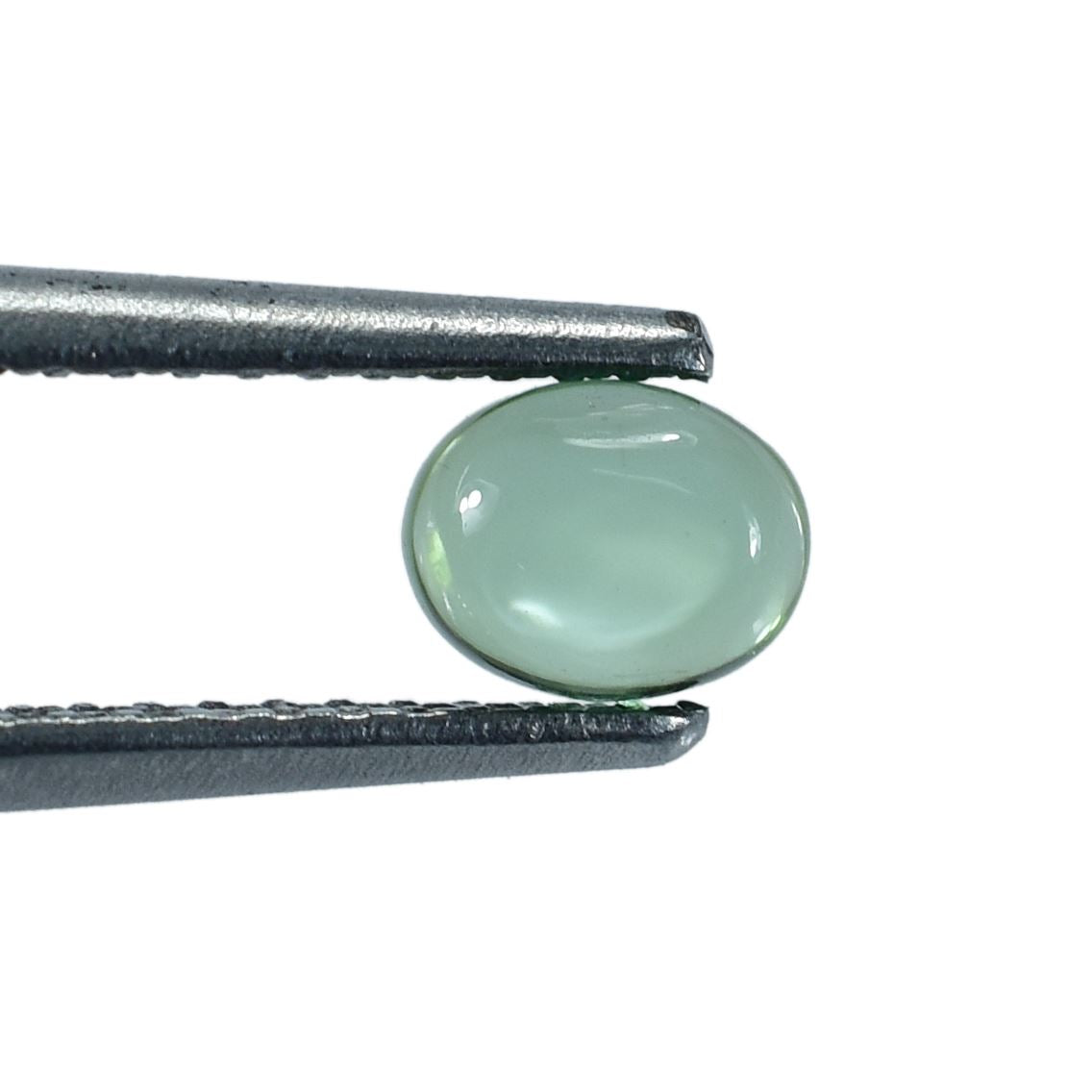 GREEN TOURMALINE PLAIN OVAL CAB LITE(CLEAN) 5.00X4.00 MM 0.43 Cts.