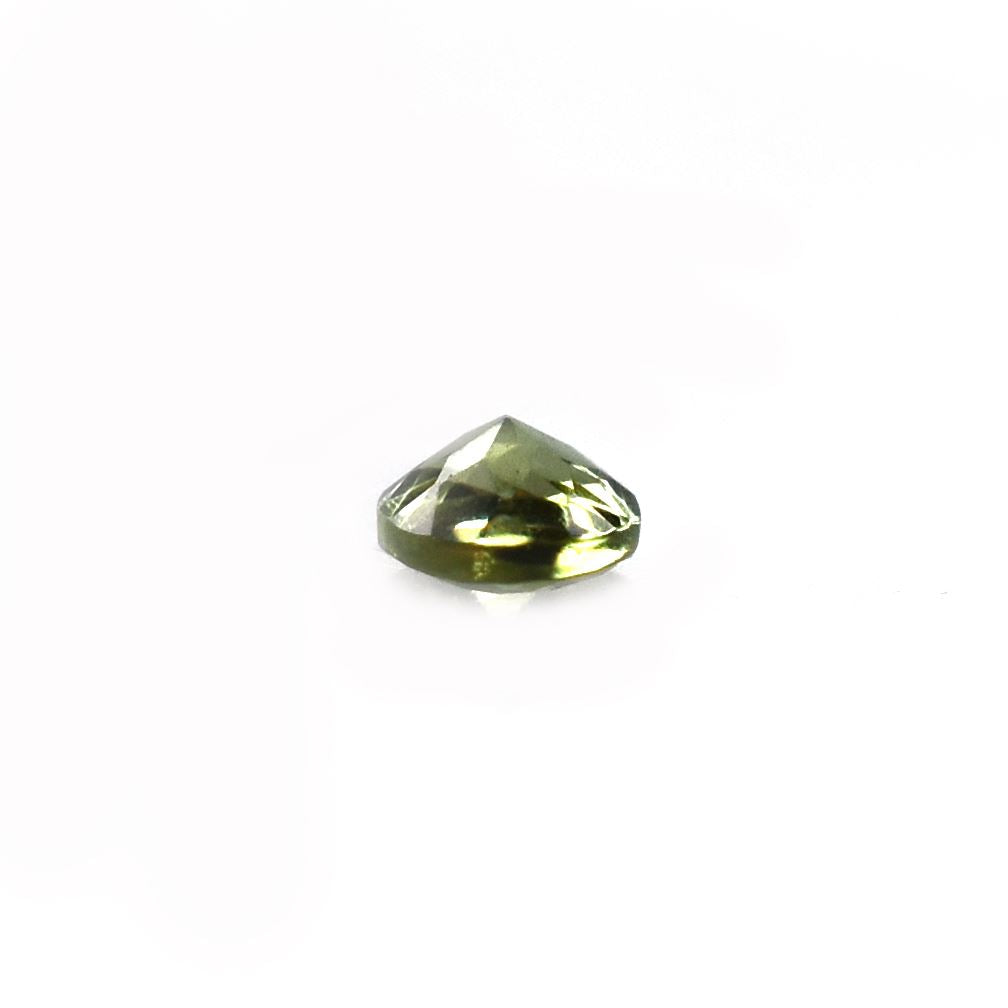 OLD GREEN TOURMALINE CUT ROUND (MEDIUM)(SI) 2.30X2.30 MM 0.05 Cts.