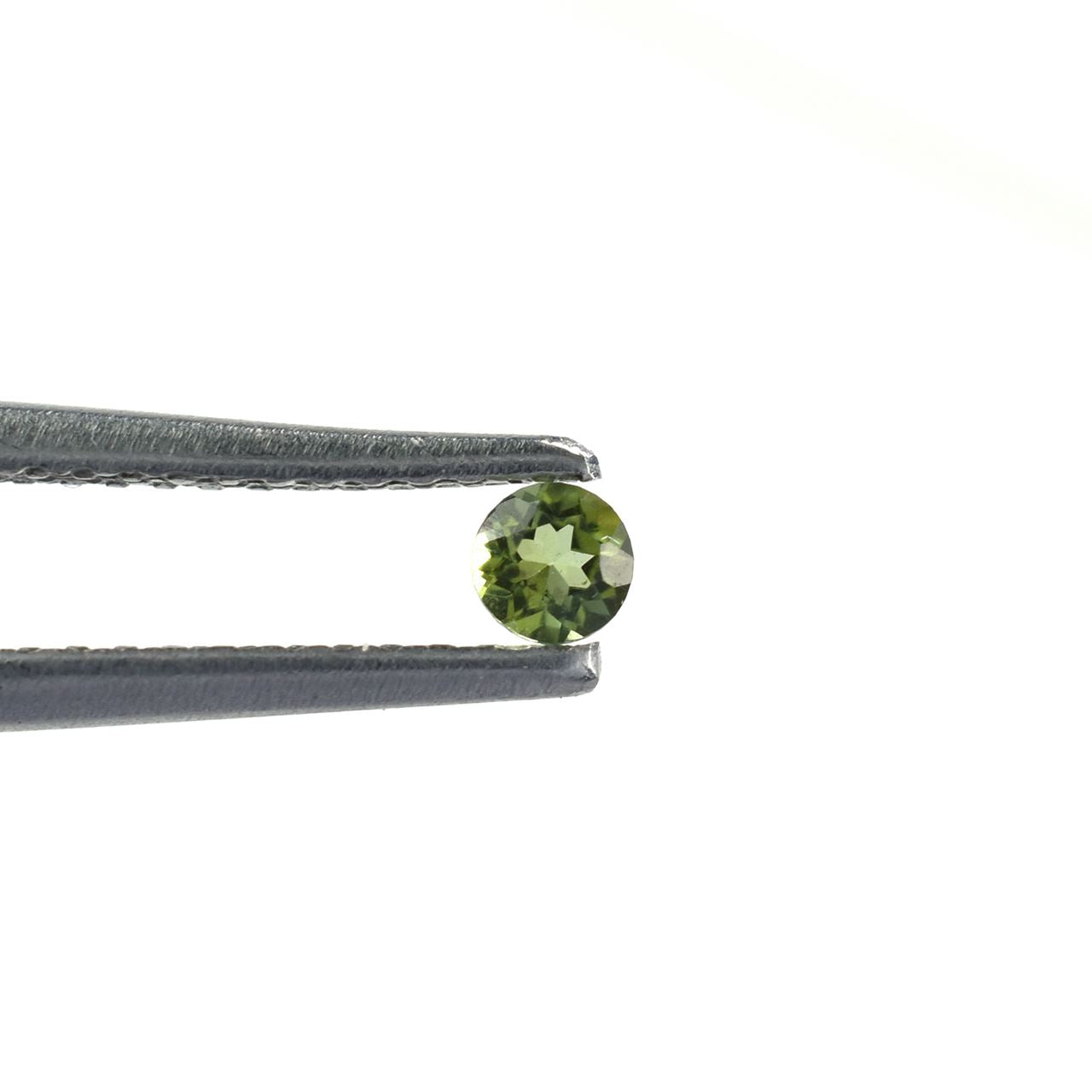 OLD GREEN TOURMALINE CUT ROUND (MEDIUM)(SI) 2.70X2.70 MM 0.07 Cts.