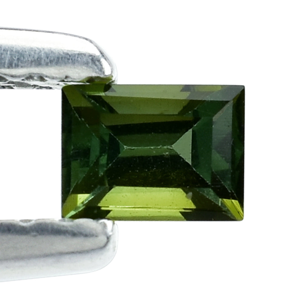 GREEN TOURMALINE CUT BAGUETTES 4X3MM 0.26 Cts.