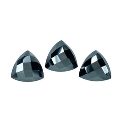 HEMATITE CHECKER CUT TRILLION CAB 14MM 12.65 Cts.