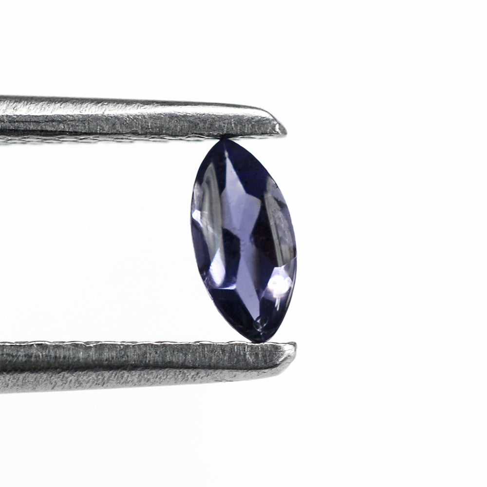 IOLITE BUFFTOP MARQUISE 5X2.50MM 0.11 Cts.