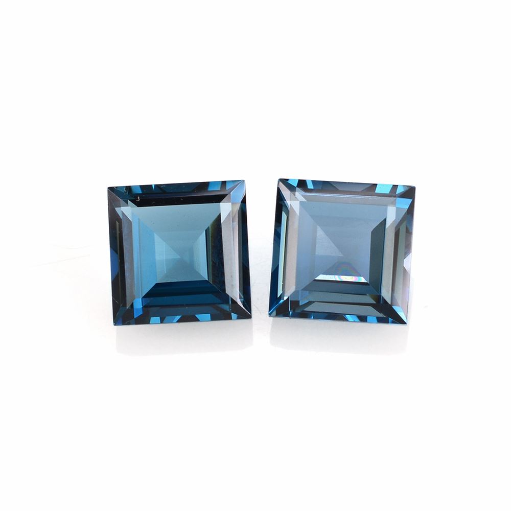 LONDON BLUE TOPAZ CUT SQUARE 8.50MM 3.82Cts.