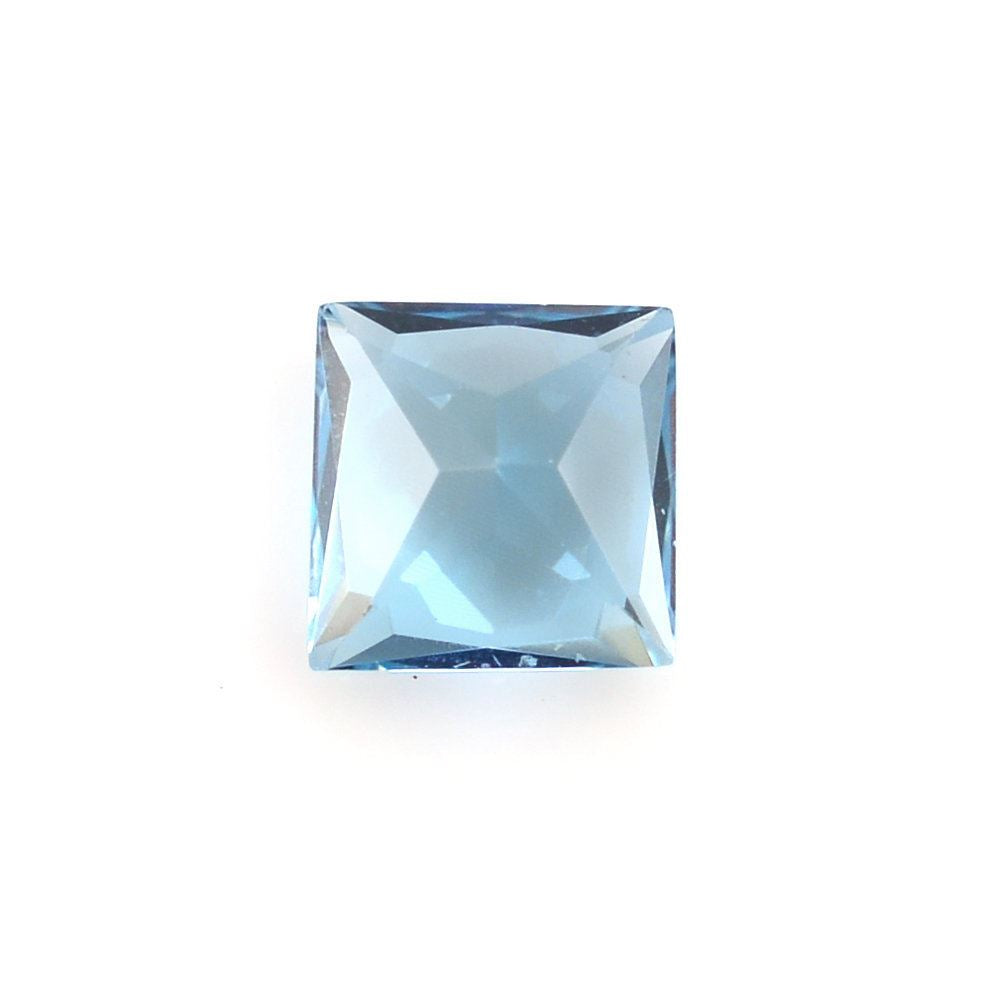 LONDON BLUE TOPAZ PRINCESS CUT SQUARE 4MM 0.38 Cts.