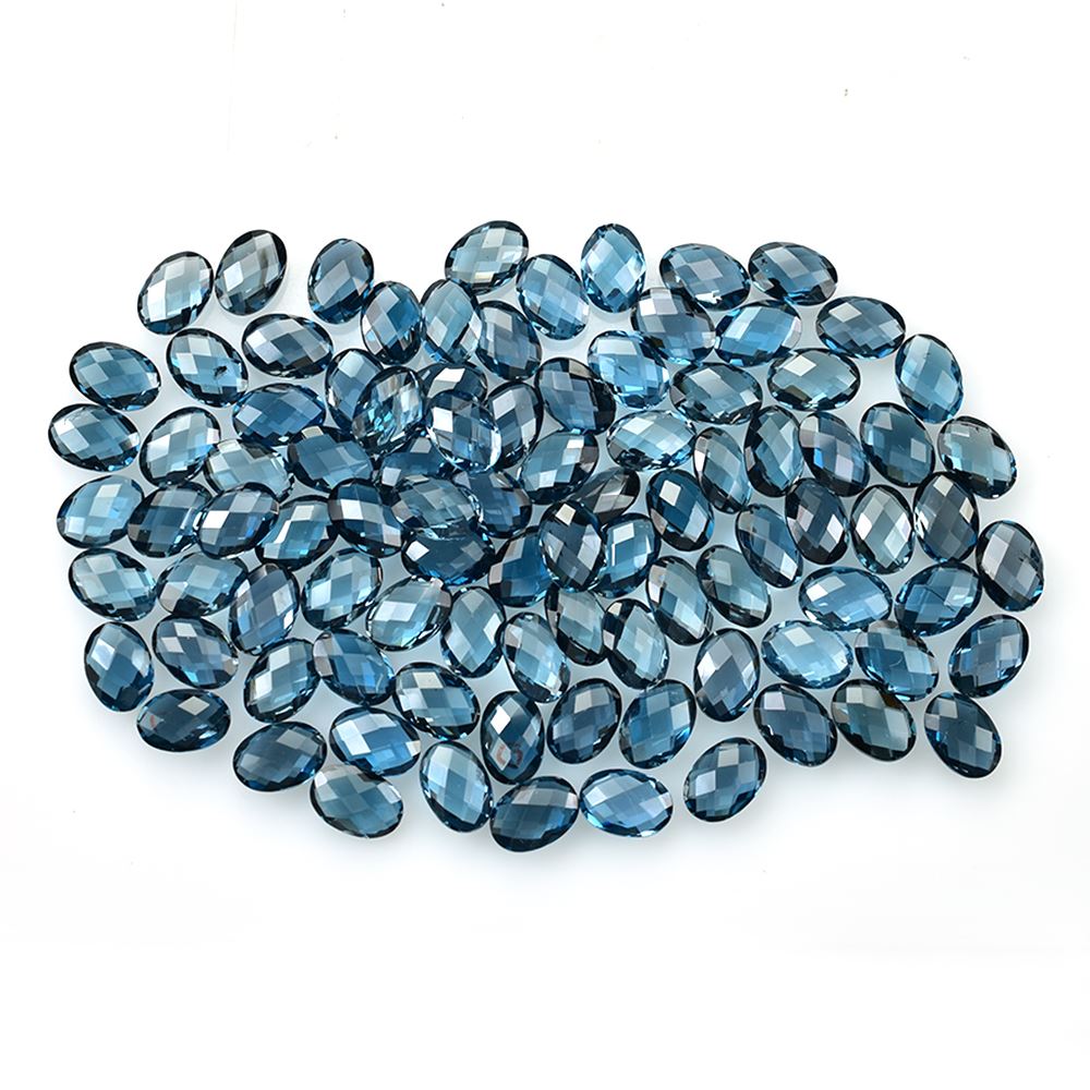 LONDON BLUE TOPAZ CHECKER BRIOLETTE OVAL (NORMAL/CLEAN) 10.00X7.00 MM 2.25 Cts.