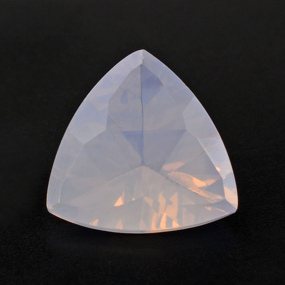 LAVENDER MOON QUARTZ TRIANGLE TOP DIAMOND CUT BACK TRILLION 12MM 4.11 Cts.