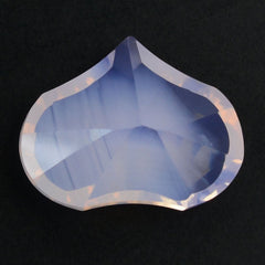 LAVENDER MOON QUARTZ SPADE 14X11MM 6.10 Cts.