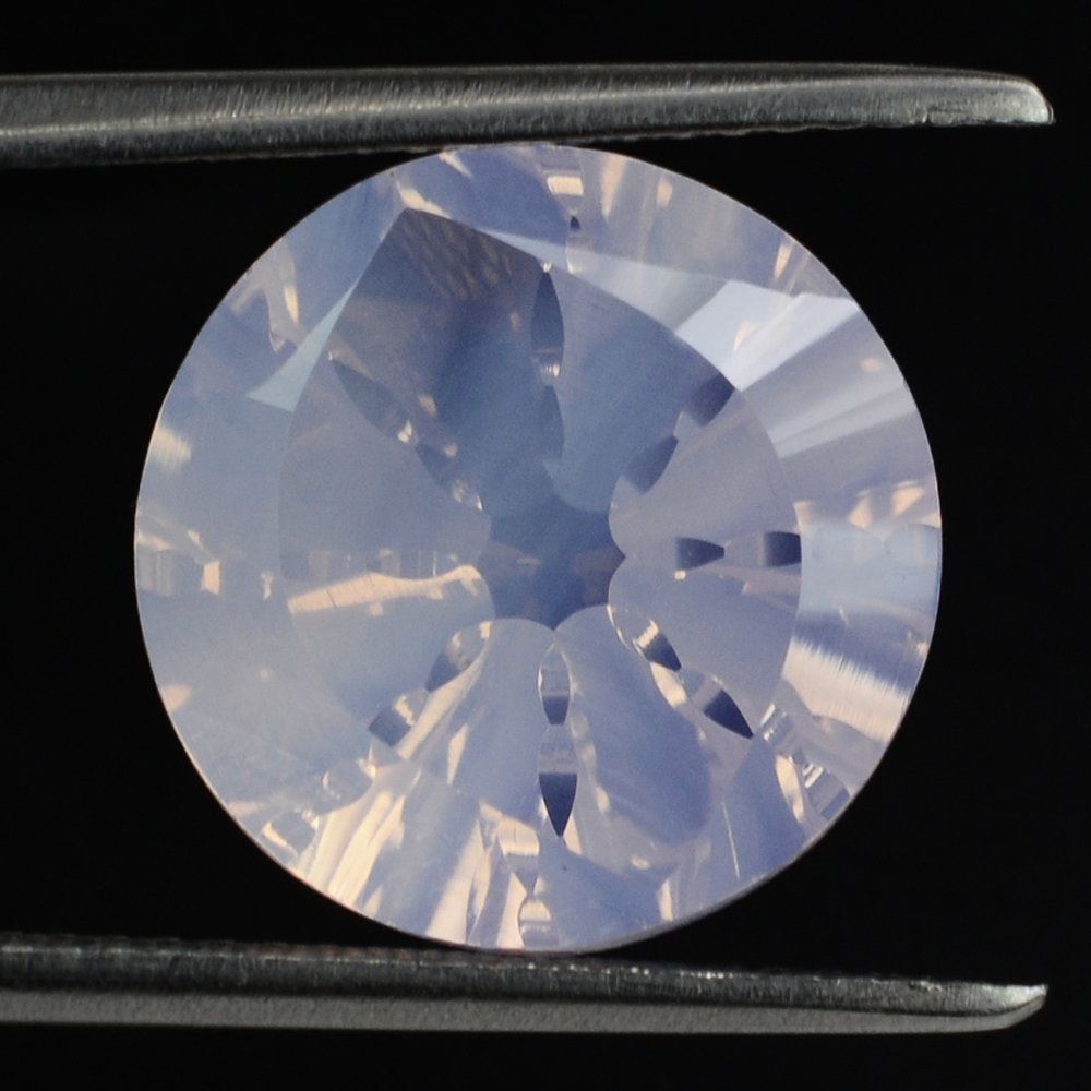 LAVENDER MOON QUARTZ EYE CUT ROUND 13MM 7.65 Cts.