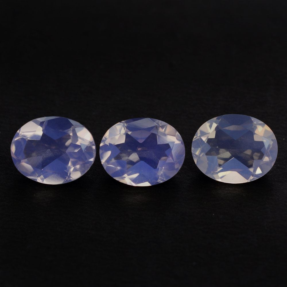 LAVENDER MOON QUARTZ CUT OVAL 10X8MM 2.32 Cts.