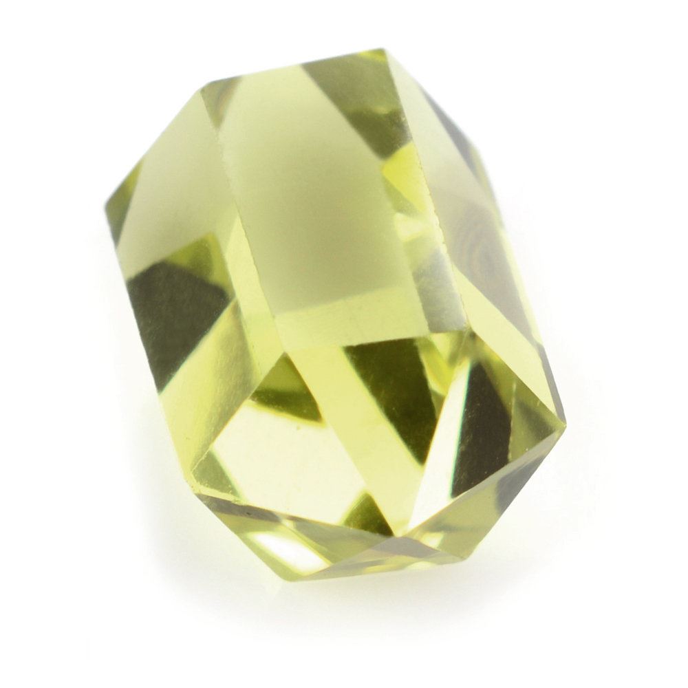 LEMON QUARTZ FANCY SHAPE (GREEN GOLD) 14.50X7MM 6.00 Cts.