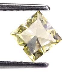 LEMON QUARTZ CONCAVE CUT SQUARE (GREEN GOLD) 6MM 0.90 Cts.