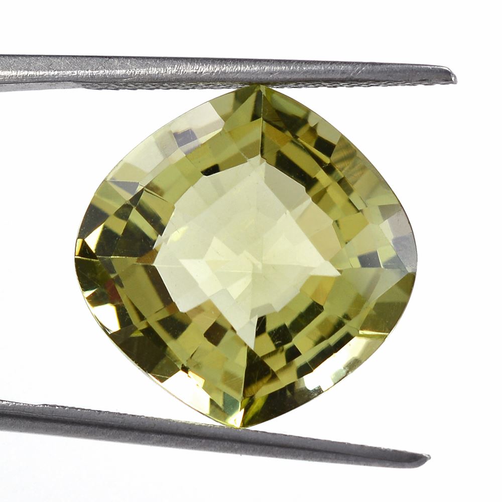 LEMON QUARTZ CHECKER CUT ON TOP STEP CUT BACK ONION 16MM 10.95 Cts.