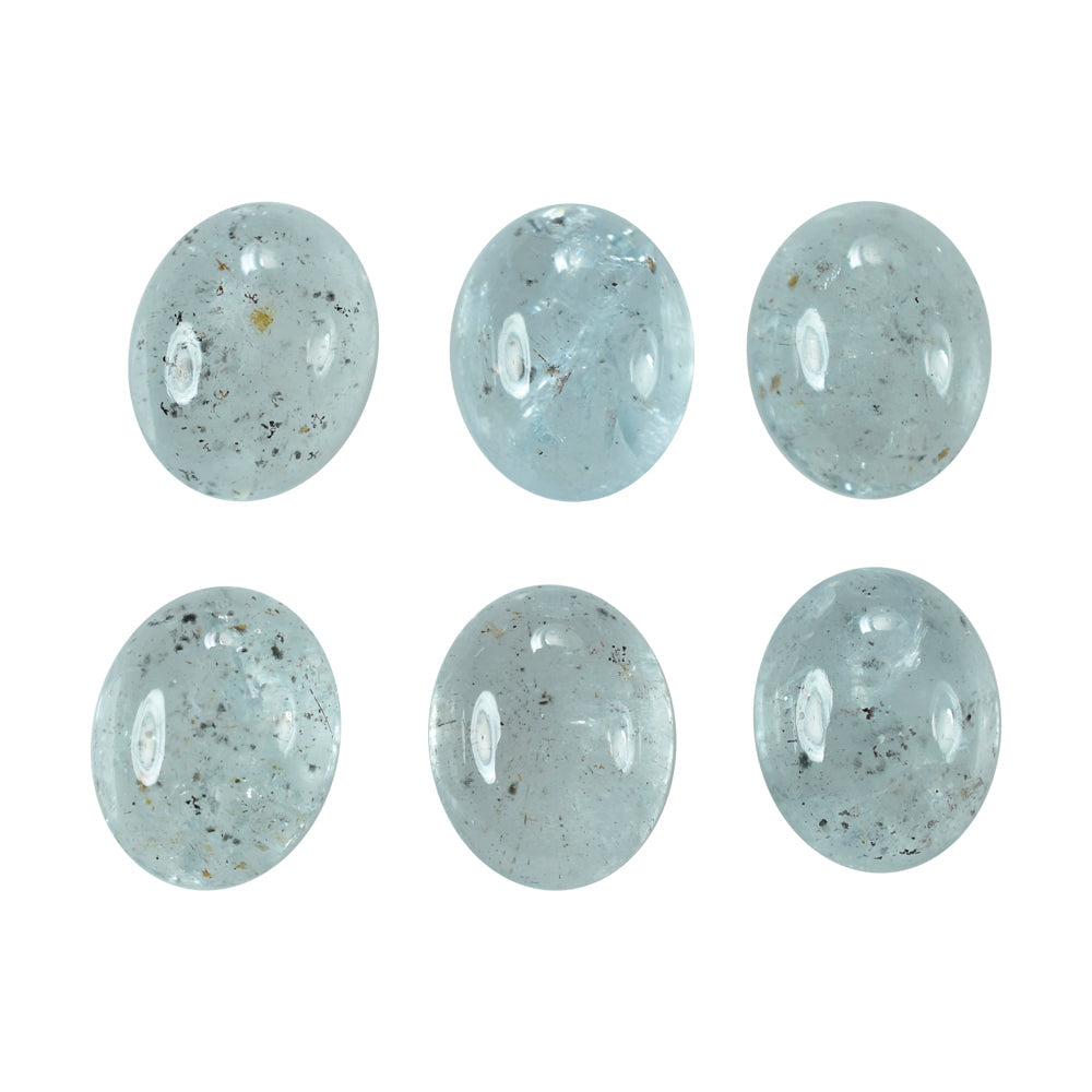 MOSS AQUAMARINE PLAIN OVAL CAB 10X8MM (TH. 4.00-4.40MM) 2.67 Cts.