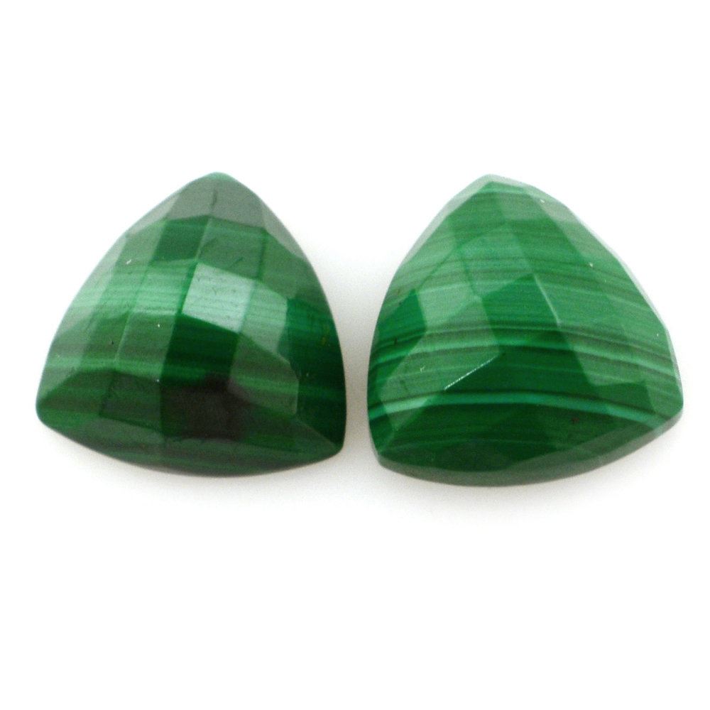 MALACHITE CHECKER TRILLION CAB 10MM 4.80 Cts.