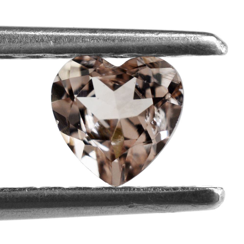 PEACH MORGANITE CUT HEART (AA/SI) 5MM 0.45 Cts.