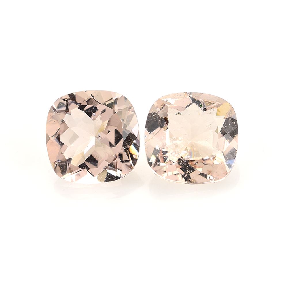 PEACH MORGANITE CUT CUSHION (AA/SI) 9.00X9.00 MM 2.63 Cts.