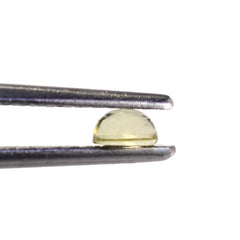 OLIVE QUARTZ ROUND CAB 4MM 0.29 Cts.