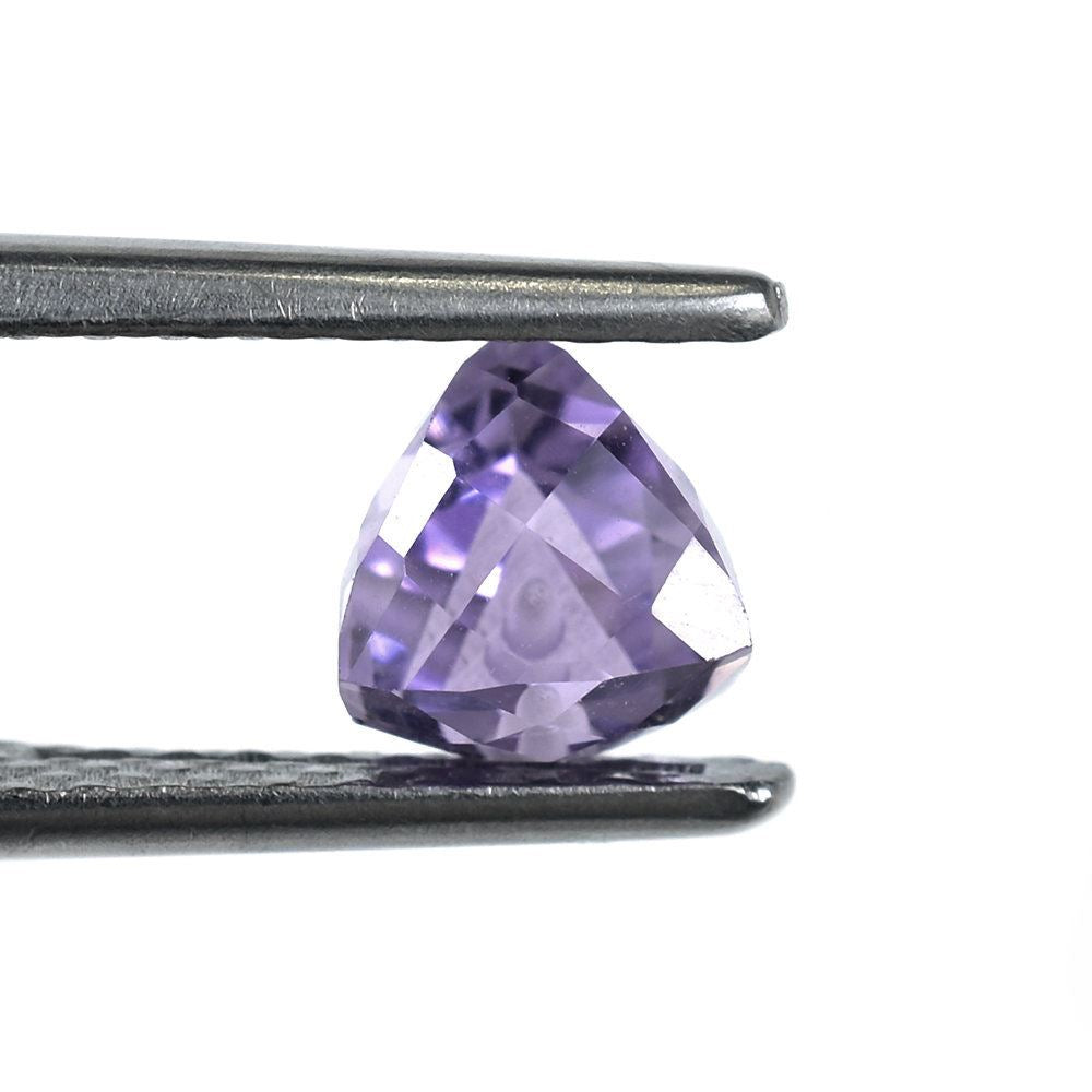 PINK AMETHYST FACETED CHOPASA TRILLION (DES#39) (HALF DRILL) (MEDIUM) 6MM 1.46 Cts.