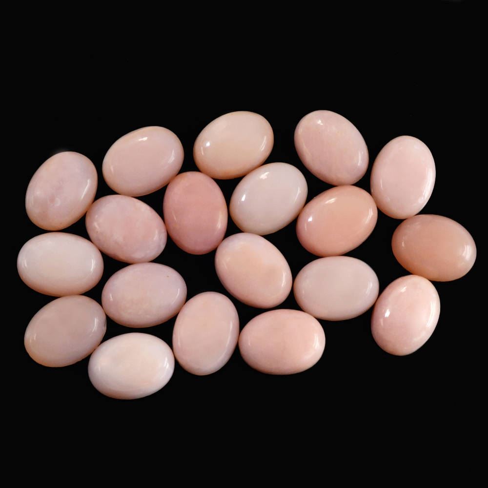 PEACH OPAL OVAL CAB (MEDIUM) 8X6MM 0.97 Cts.