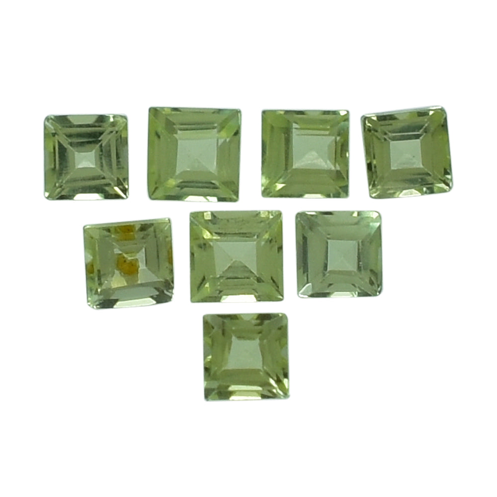 PERIDOT CUT SQUARE (TOP) 2MM 0.05 Cts.