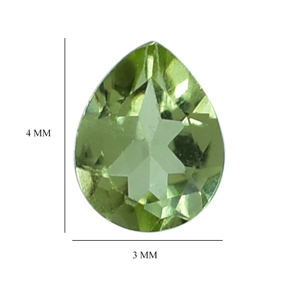 PERIDOT CUT PEAR 4X3MM (SI) 0.17 Cts.