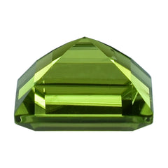 PERIDOT CUT SQUARE (SI) 8.00MM 2.90 Cts.