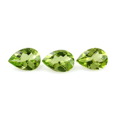 PERIDOT CHECKER CUT PEAR (TOP) 7X5MM 0.69 Cts.