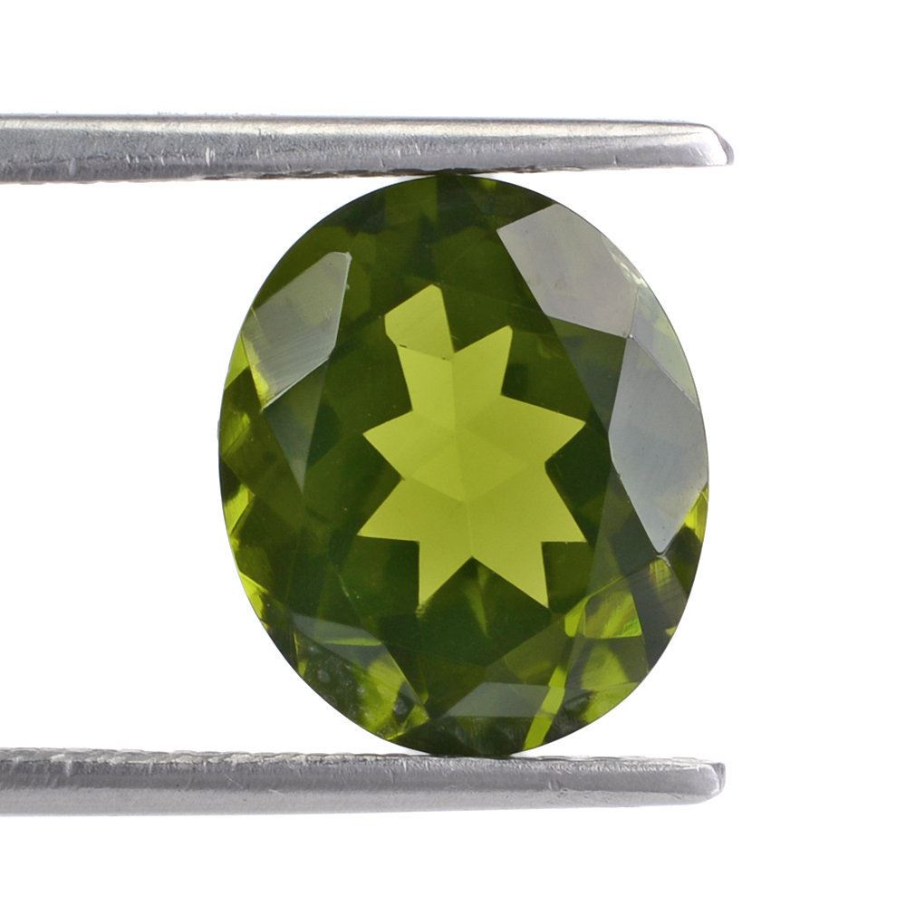 PERIDOT CUT OVAL (OILY) 12X10MM 4.93 Cts.