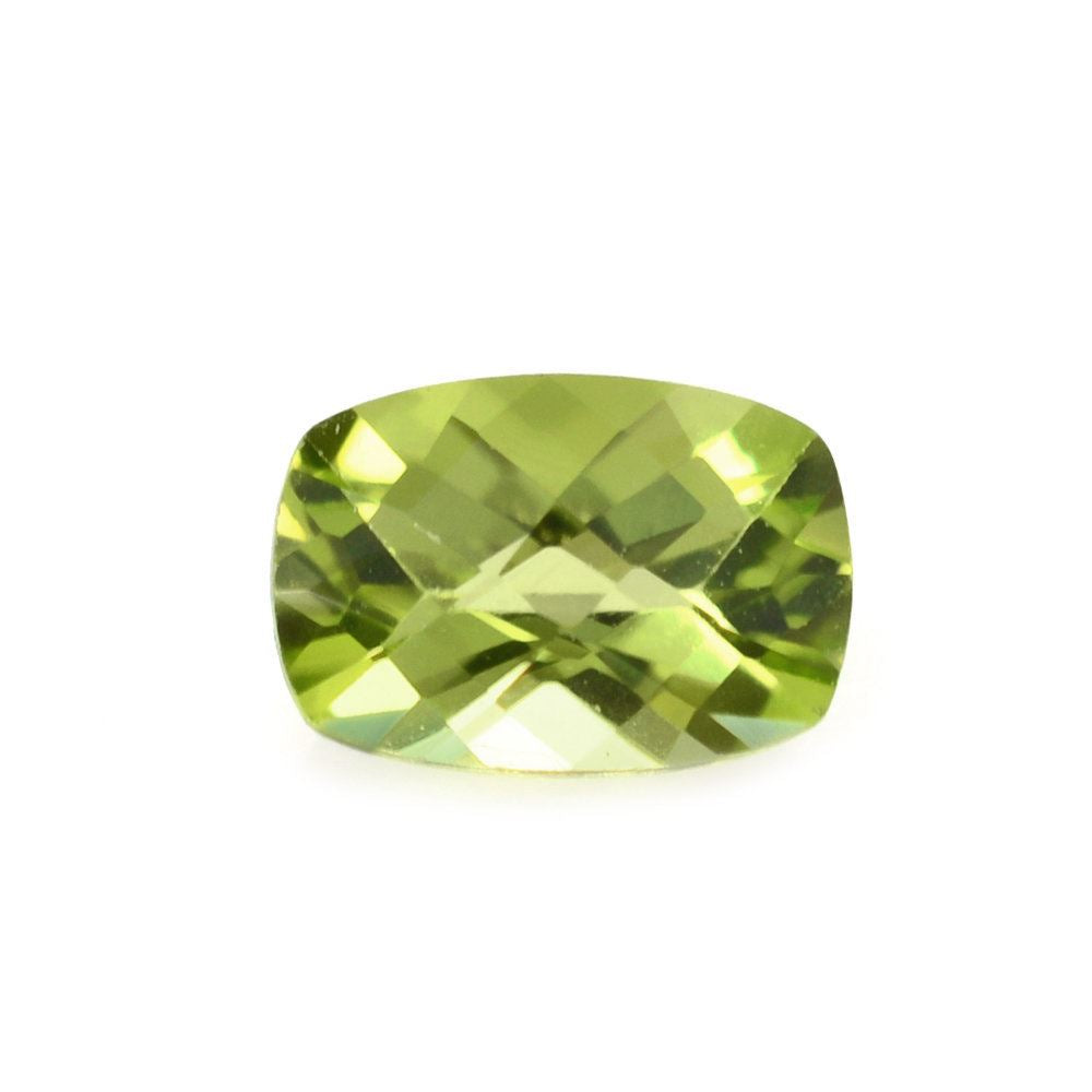 PERIDOT CHECKER CUT CUSHION (1ST) 6.50X4.50MM 0.60 Cts.