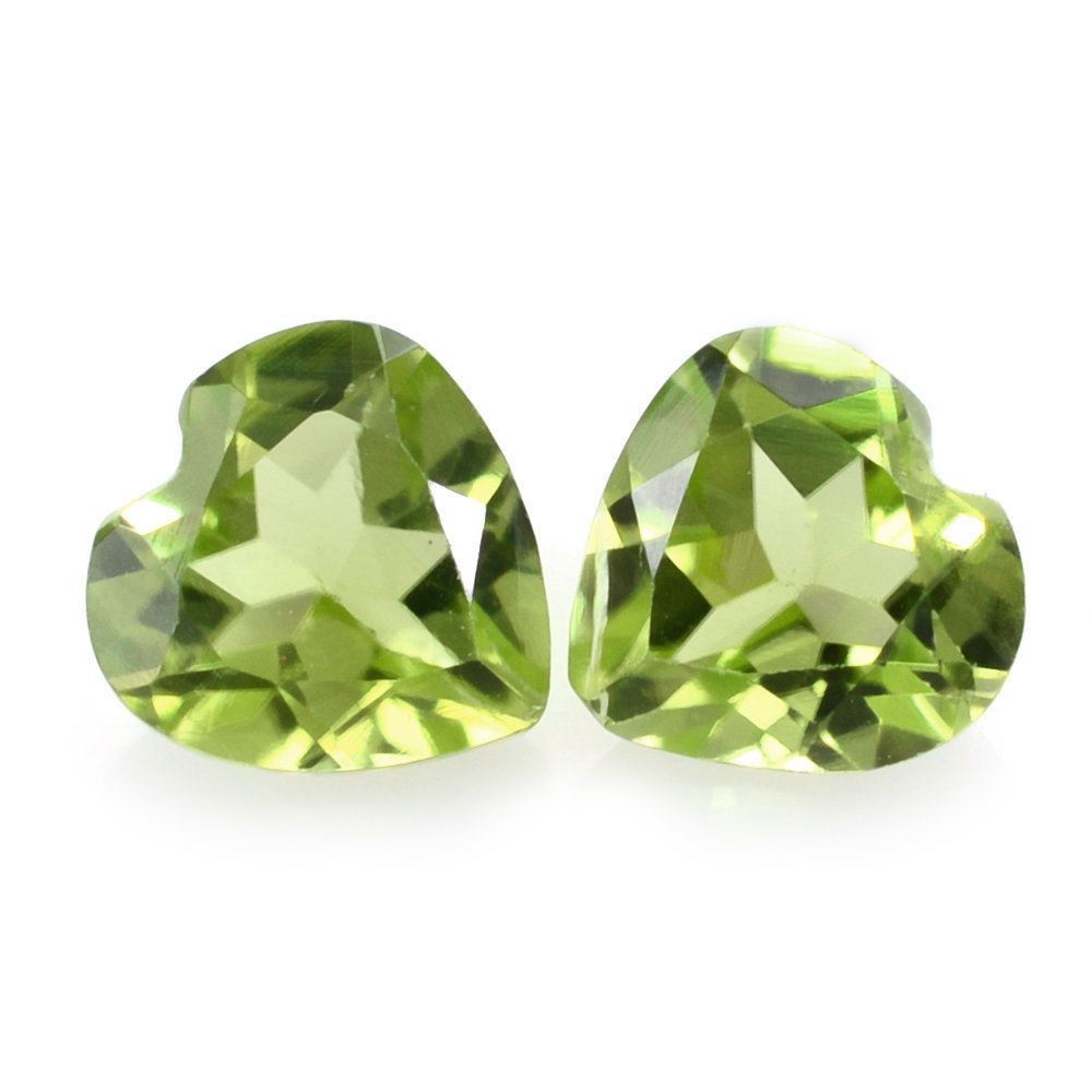 PERIDOT CUT HEART (SI) 5MM 0.48 Cts.