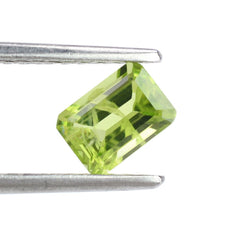 PERIDOT CUT OCTAGON (HI) 7X5MM 1.13 Cts.