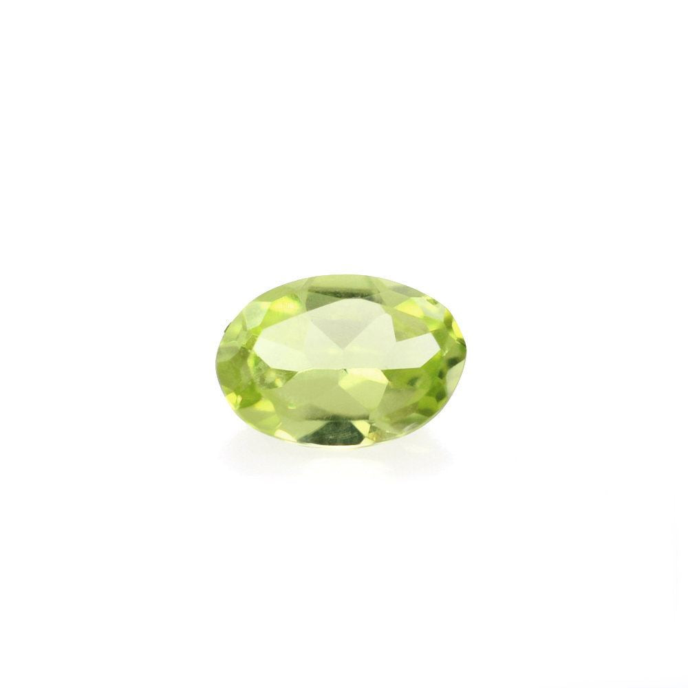 PERIDOT CUT OVAL (TOP) 4.50X3MM 0.15 Cts.