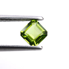 PERIDOT CUT SQUARE-OCTAGON (TOP) 5.75MM 0.95 Cts.