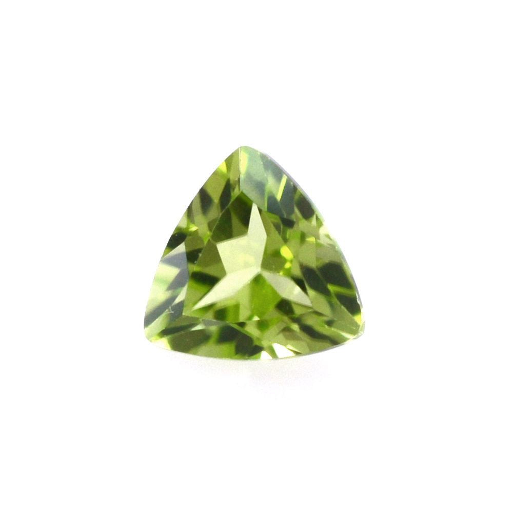 PERIDOT CUT TRILLION (TOP) 4MM 0.28 Cts.