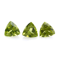 PERIDOT CUT TRILLION (TOP) 4.50MM 0.39 Cts.