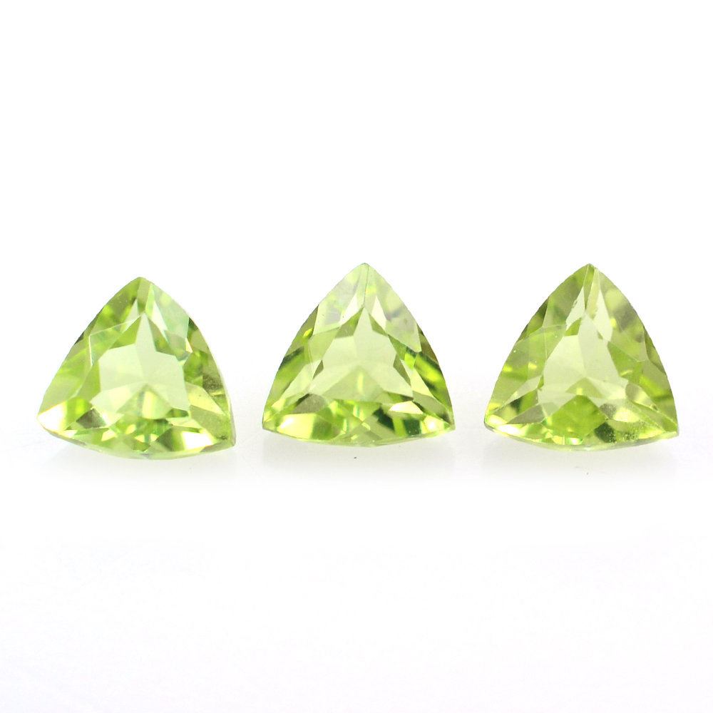 PERIDOT CUT TRILLION (TOP) 3.50MM 0.17 Cts.