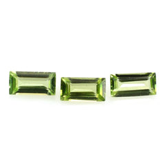 PERIDOT CUT BAGUETTE 5X2MM 0.23 Cts.