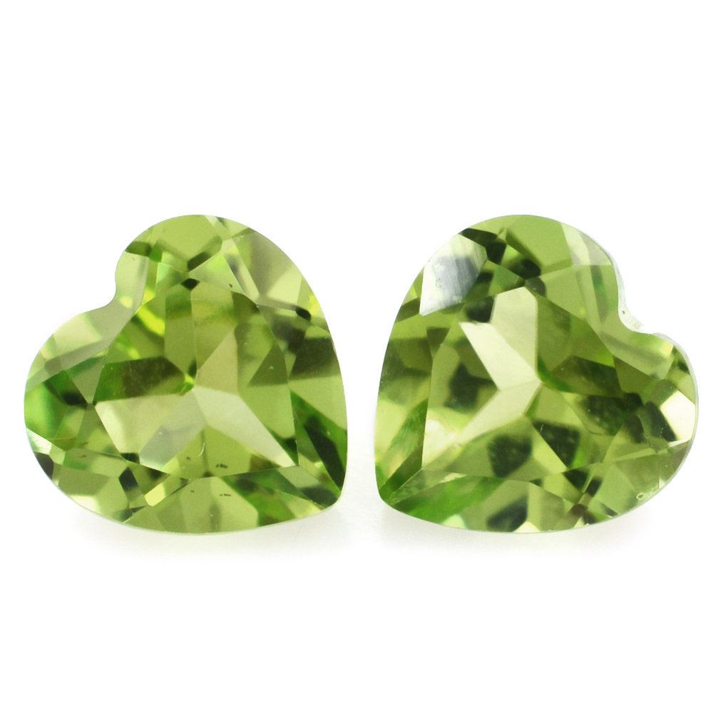 PERIDOT CUT HEART (GREEN/CLEAN) 6MM 0.90 Cts.