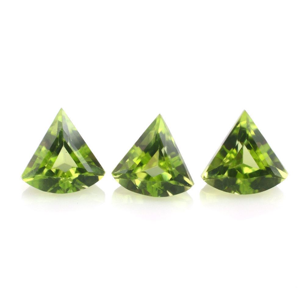 PERIDOT BIAZIZ PENDULUM CUT FANCY (TOP) (DES#329) 5MM 0.41 Cts.