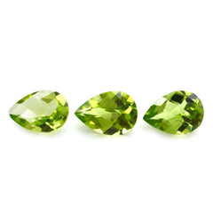 PERIDOT CHECKER CUT PEAR (TOP/CLEAN) 7X5MM 0.76 Cts.