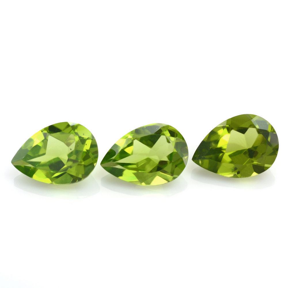 PERIDOT CUT PEAR (SI) 10X7MM 1.88 Cts.