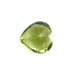 PERIDOT CUT HEART (SI TO HI) 6MM 0.98 Cts.