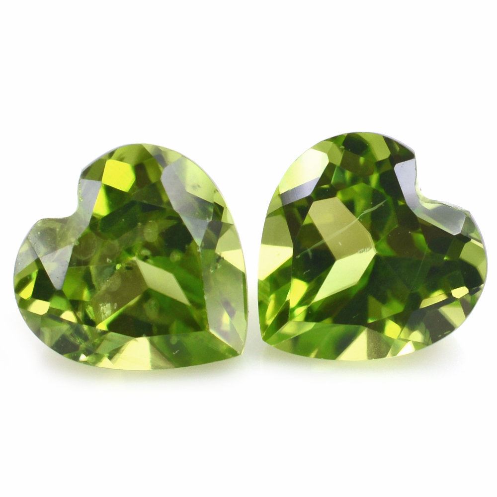 PERIDOT CUT HEART (SI TO HI) 6MM 0.98 Cts.