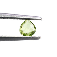 PERIDOT ROSE CUT BRIOLETTE PEAR (TABEEZ) (SI) 4MM 0.26 Cts.