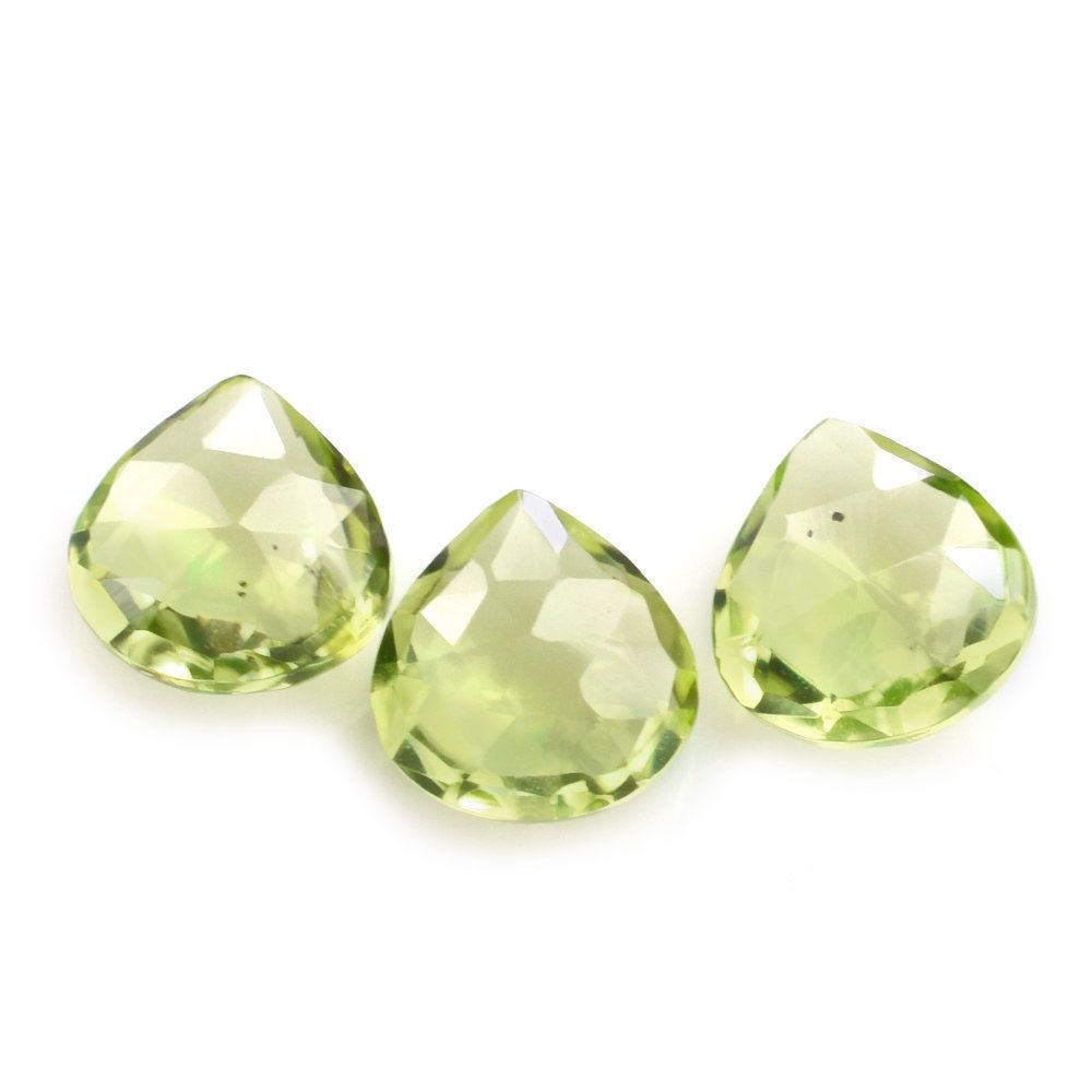 PERIDOT ROSE CUT BRIOLETTE PEAR (TABEEZ) (SI) 4MM 0.26 Cts.