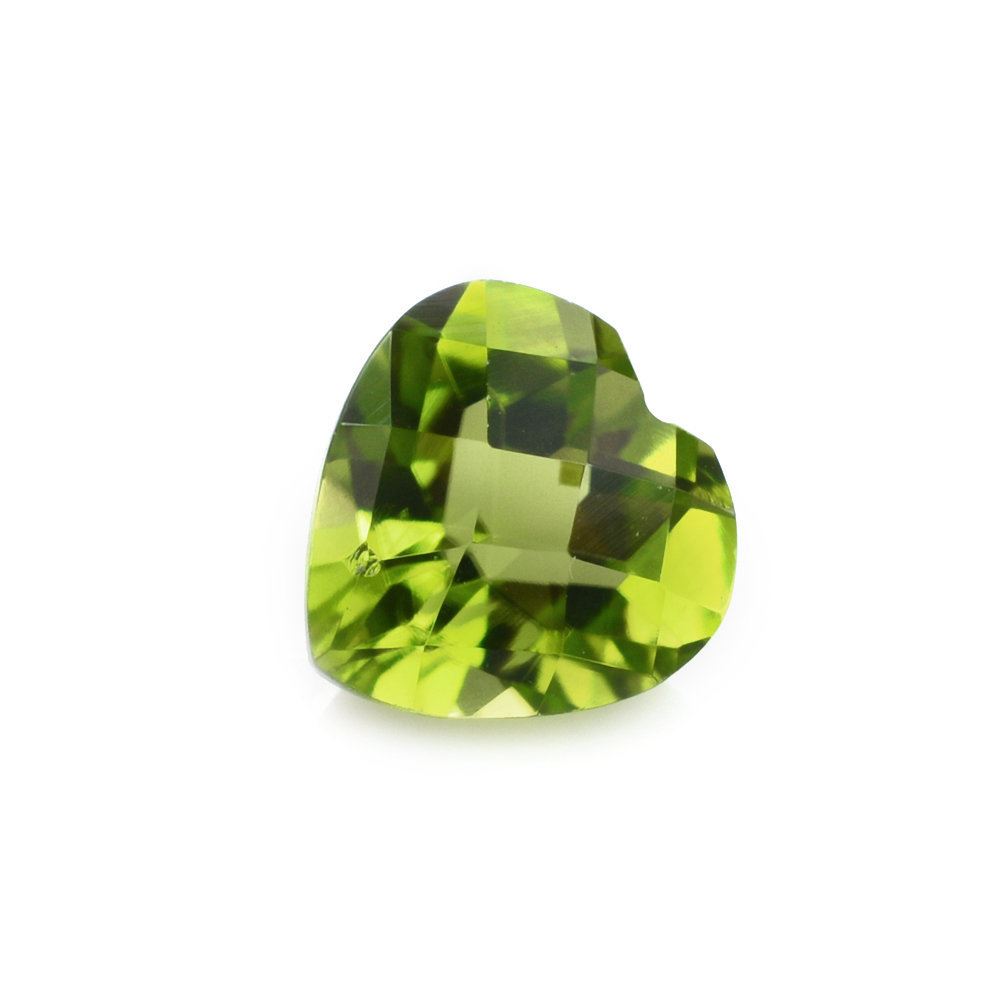 PERIDOT CHECKER CUT HEART (SI/GREEN) 7MM 1.38 Cts.