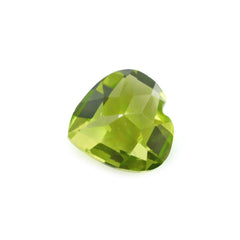 PERIDOT CHECKER CUT HEART (SI/GREEN) 7MM 1.38 Cts.