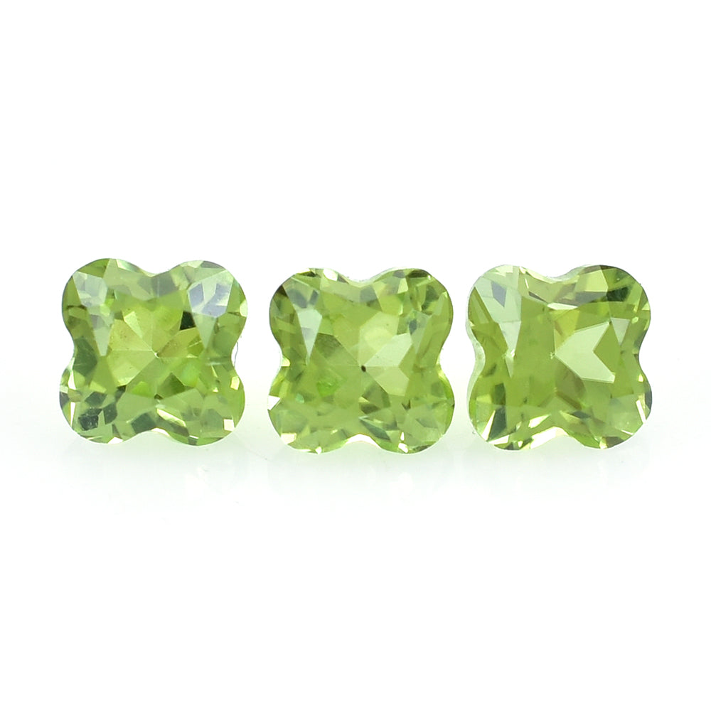PERIDOT CUT CLOVER (CLEAN ) 4MM (THICKNESS:-3.00-3.40MM) 0.42 Cts.